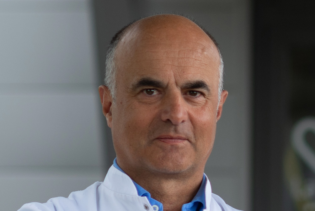 Dr. Eric ARNAL