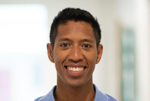 Dr. Ando RADAFY
